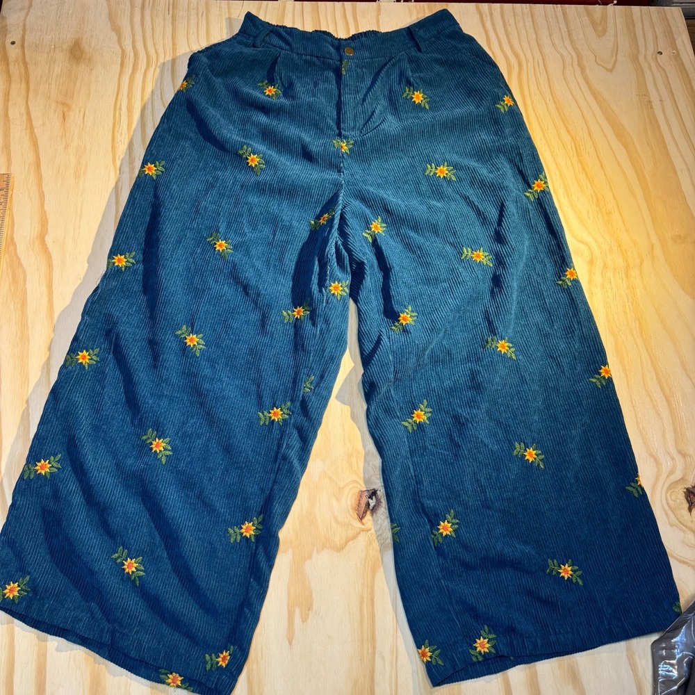 Cider Women's Floral Embroidered Corduroy Wide Leg Crop Pants Teal Size 0XL